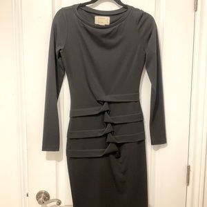 Nicolle miller size 0 black long sleeved ruched knee length dress